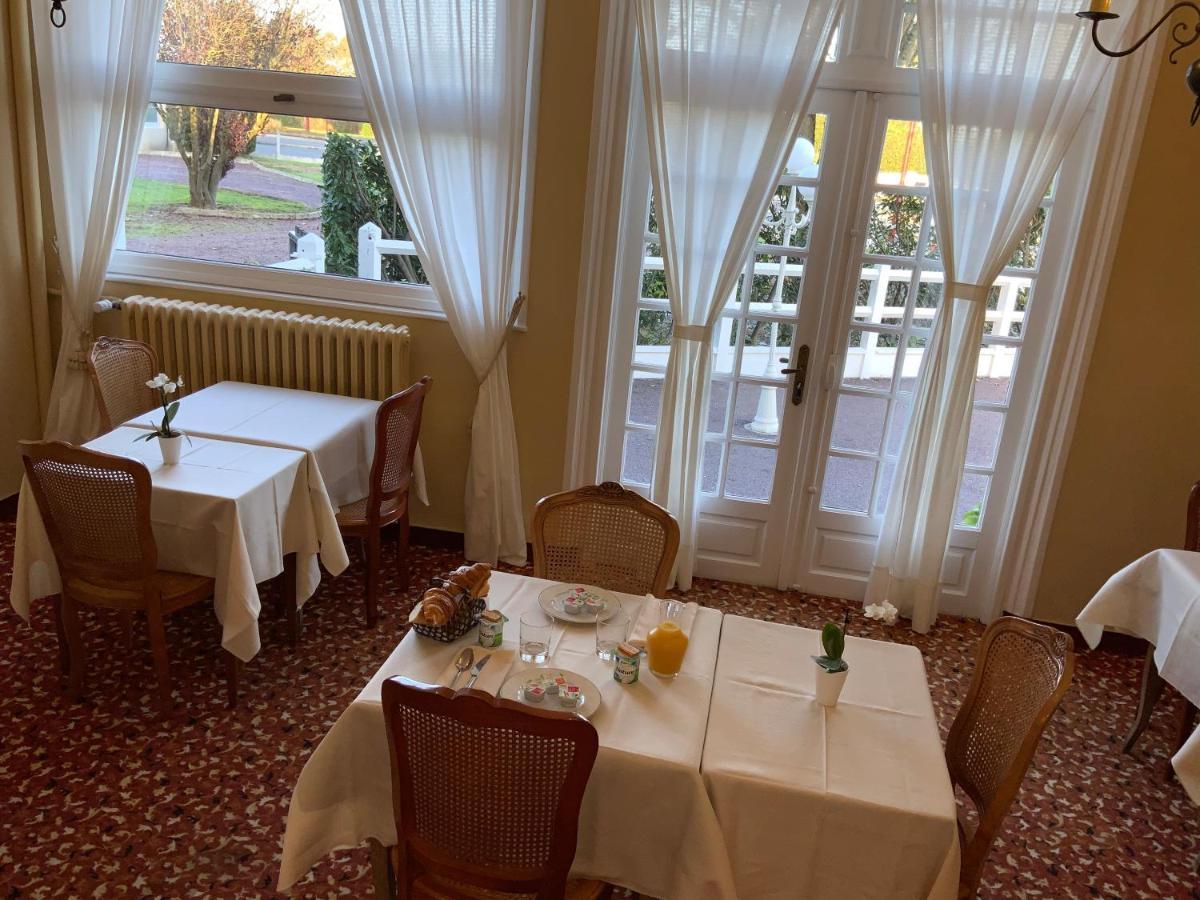 Les 3 Rois By Yy Hotel Villers-Bocage  Bagian luar foto