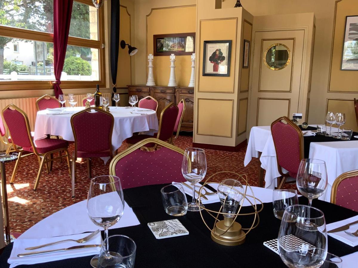 Les 3 Rois By Yy Hotel Villers-Bocage  Bagian luar foto