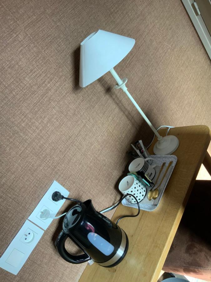 Les 3 Rois By Yy Hotel Villers-Bocage  Bagian luar foto
