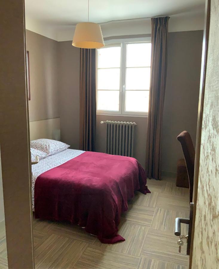 Les 3 Rois By Yy Hotel Villers-Bocage  Bagian luar foto