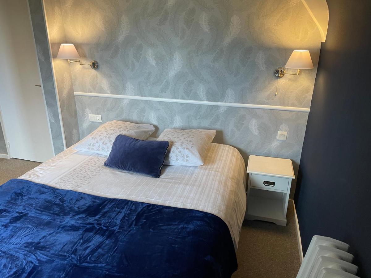 Les 3 Rois By Yy Hotel Villers-Bocage  Bagian luar foto