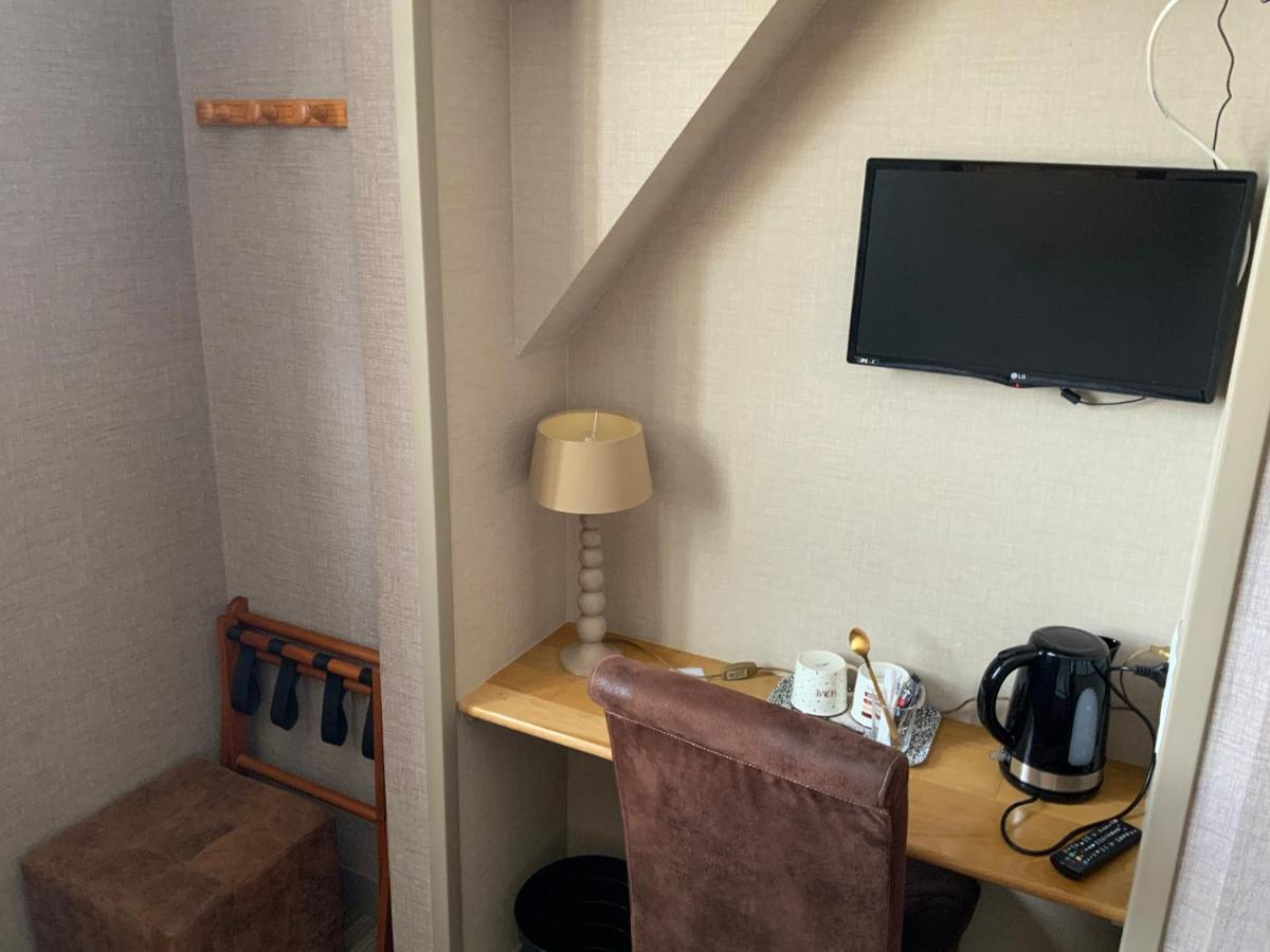 Les 3 Rois By Yy Hotel Villers-Bocage  Bagian luar foto