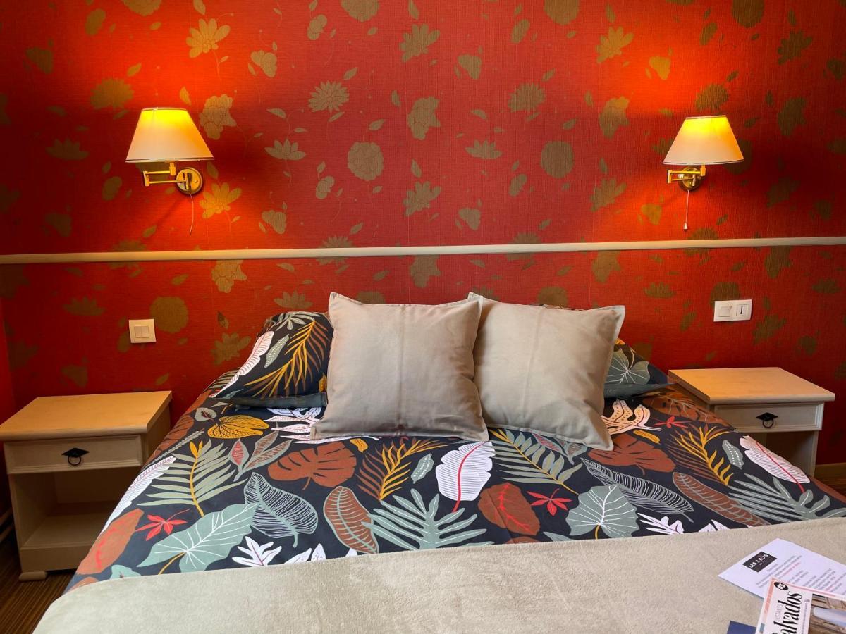 Les 3 Rois By Yy Hotel Villers-Bocage  Bagian luar foto